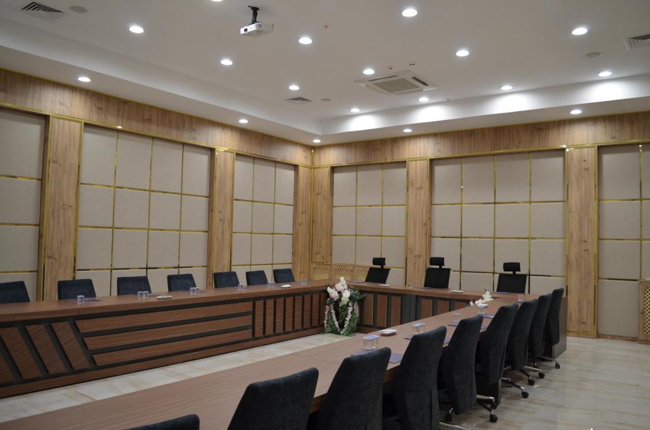 Lavanta Tepesi Hotel Ve Spor Tesisleri บูร์ดูร์ ภายนอก รูปภาพ