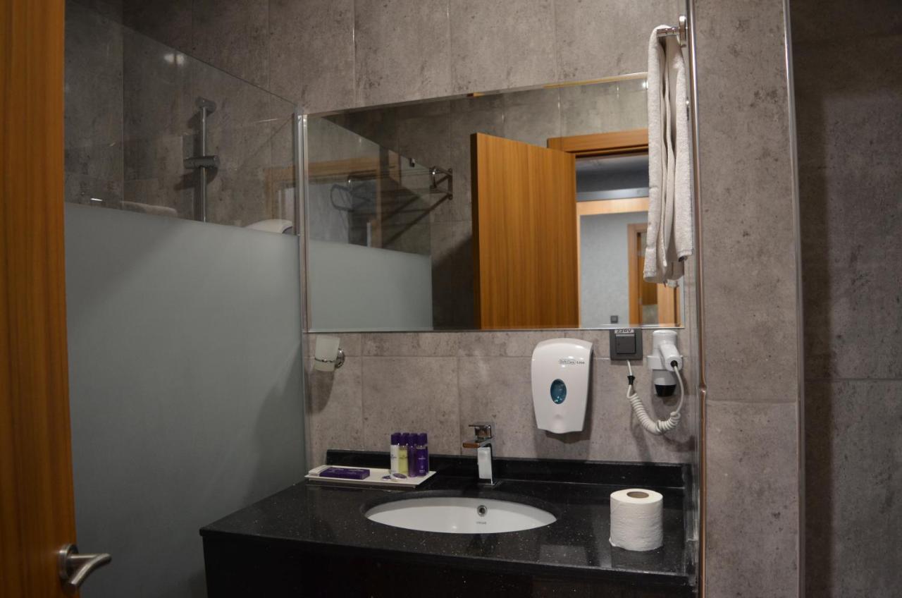 Lavanta Tepesi Hotel Ve Spor Tesisleri บูร์ดูร์ ภายนอก รูปภาพ