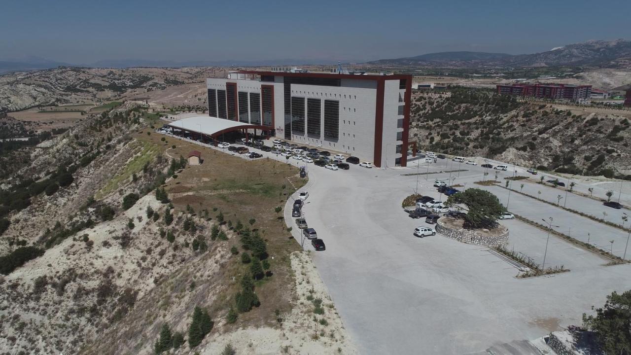 Lavanta Tepesi Hotel Ve Spor Tesisleri บูร์ดูร์ ภายนอก รูปภาพ